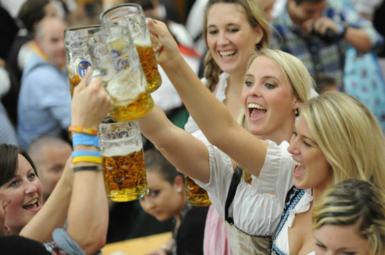 制度：欧洲最享受 亚洲最勤奋pg电子入口盘点各国带薪休假(图2)